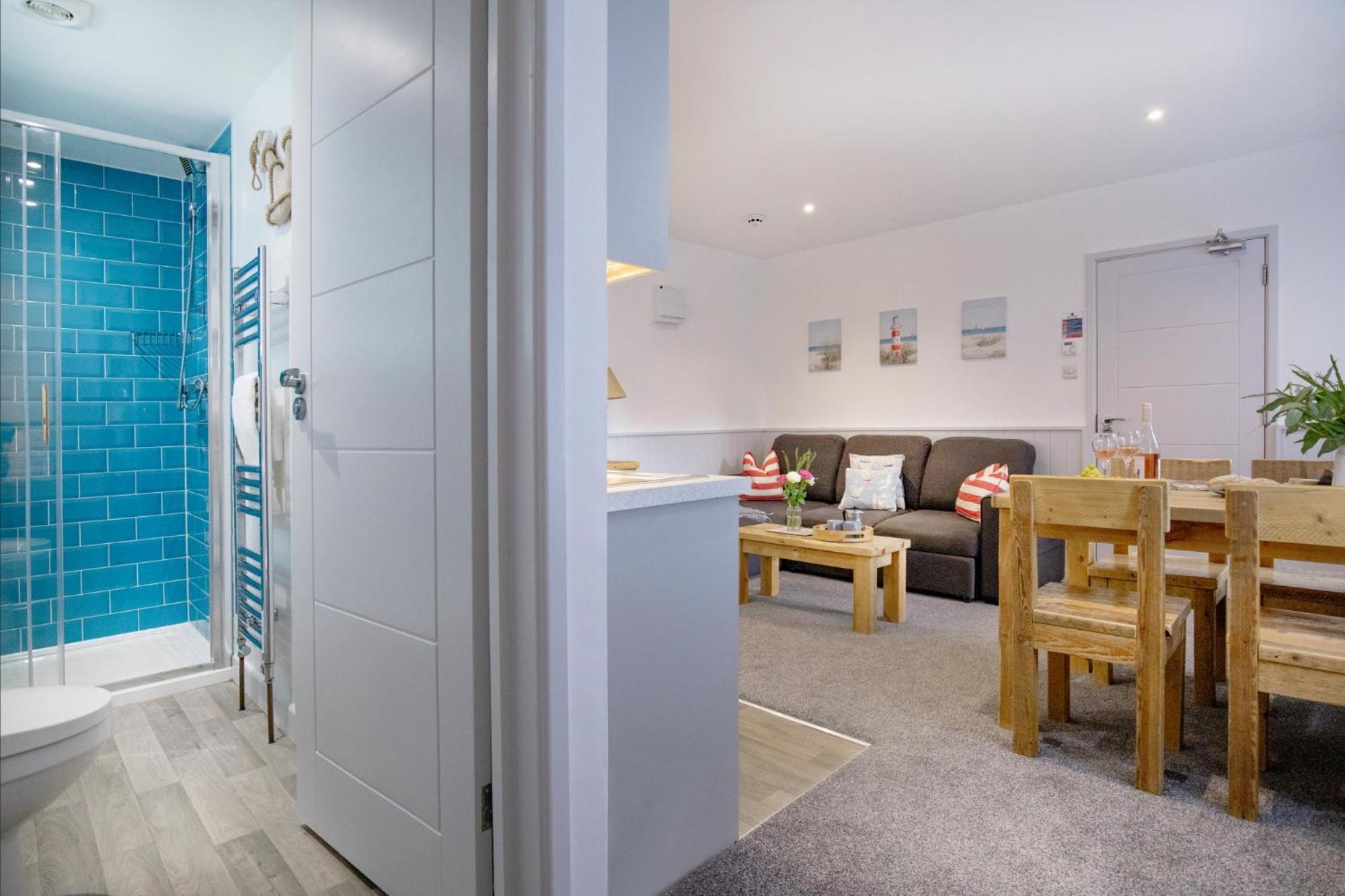 Sunnybeach Holiday Apartments Пейнтън Екстериор снимка