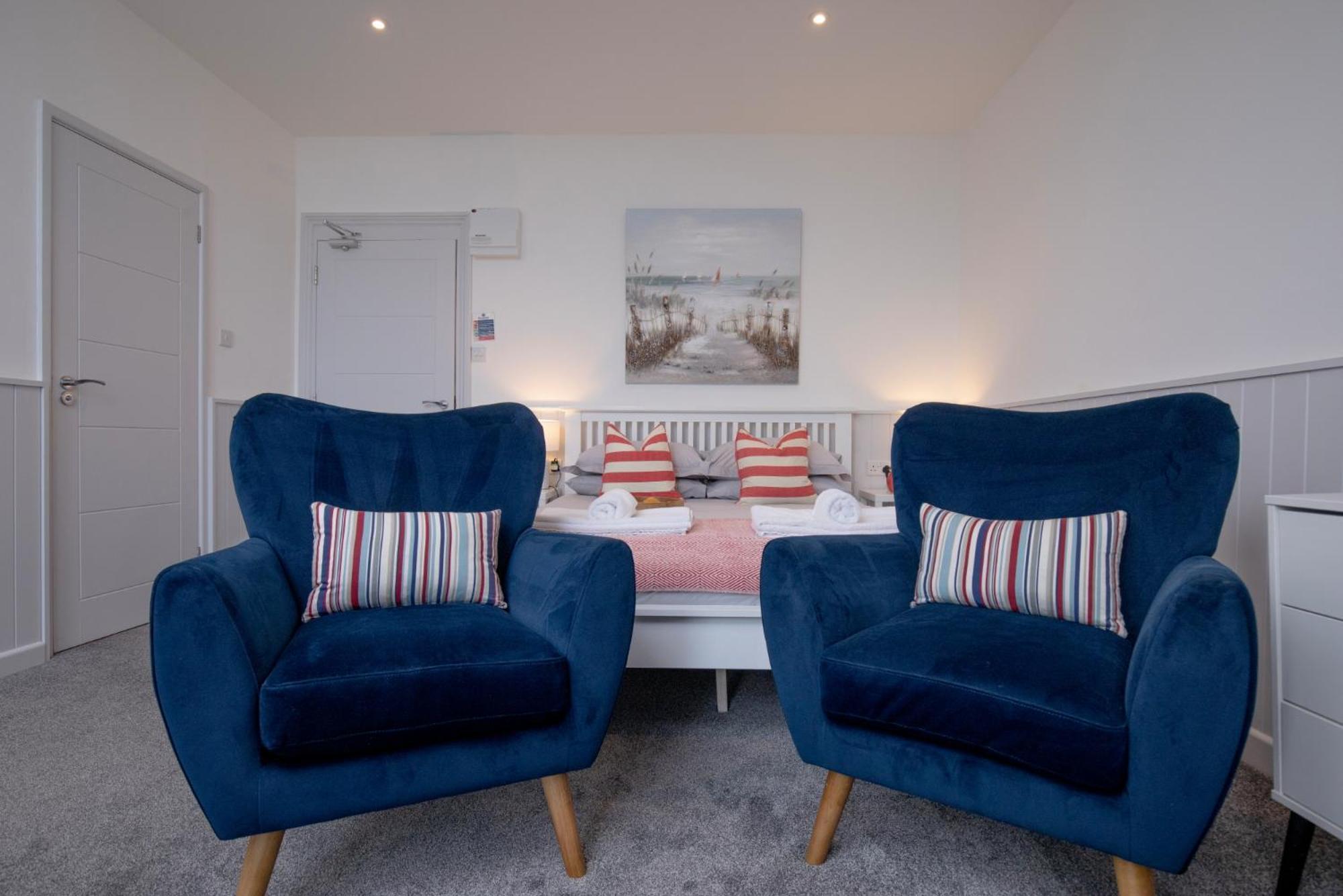 Sunnybeach Holiday Apartments Пейнтън Екстериор снимка