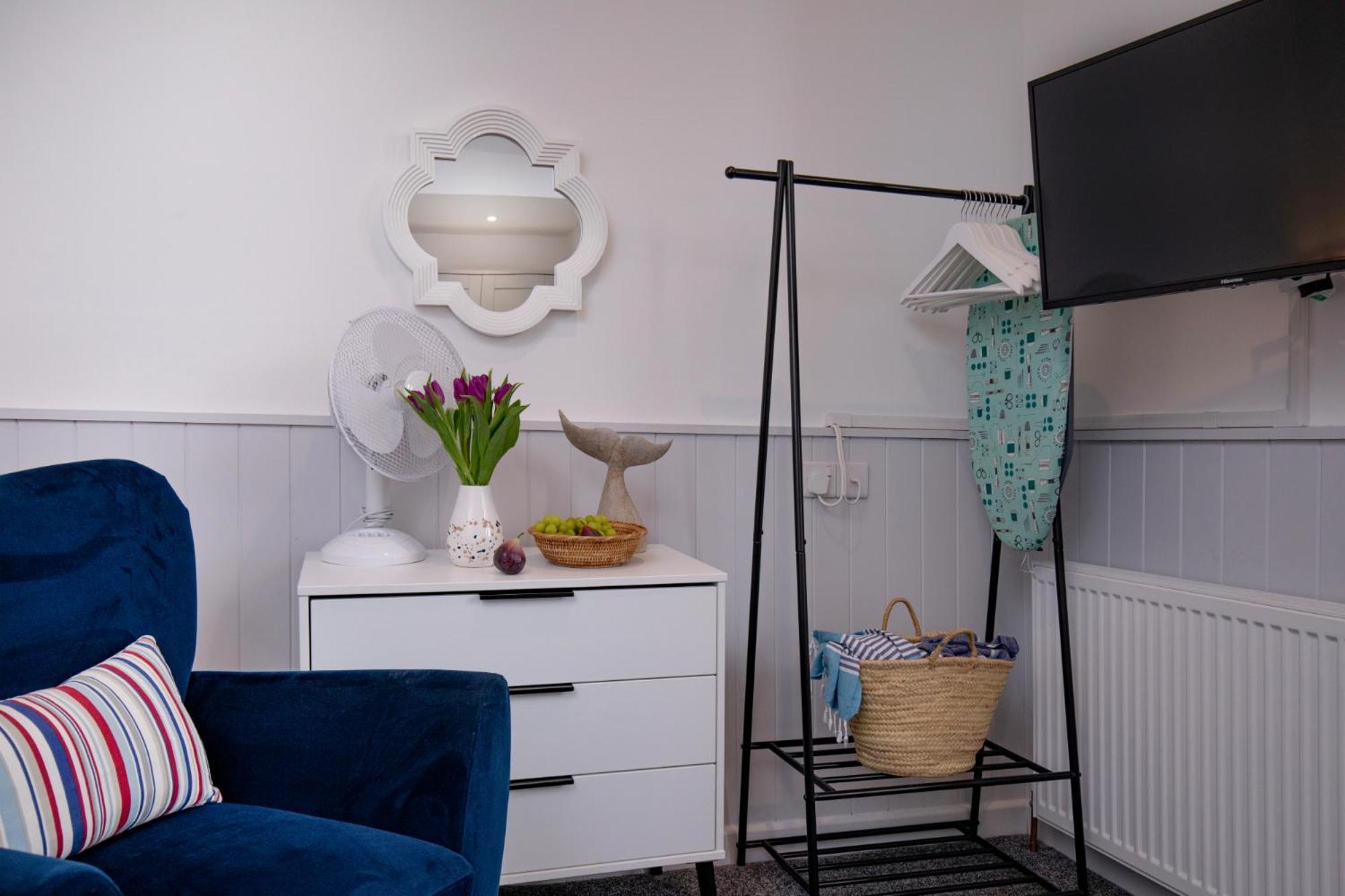 Sunnybeach Holiday Apartments Пейнтън Екстериор снимка